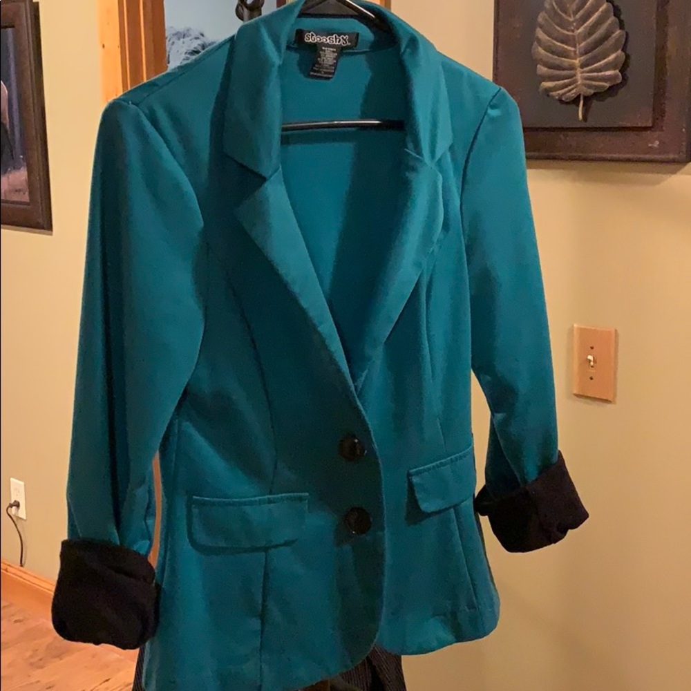 Casual teal blazer